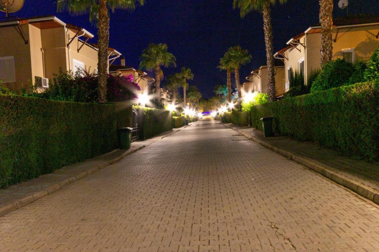 Paradise Town Villa Lucky Belek Exterior photo